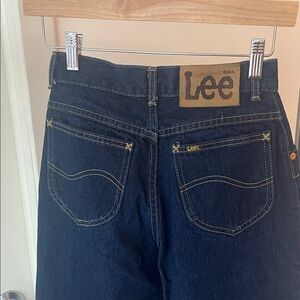 Vintage Lee Women's Dark Blue Jeans